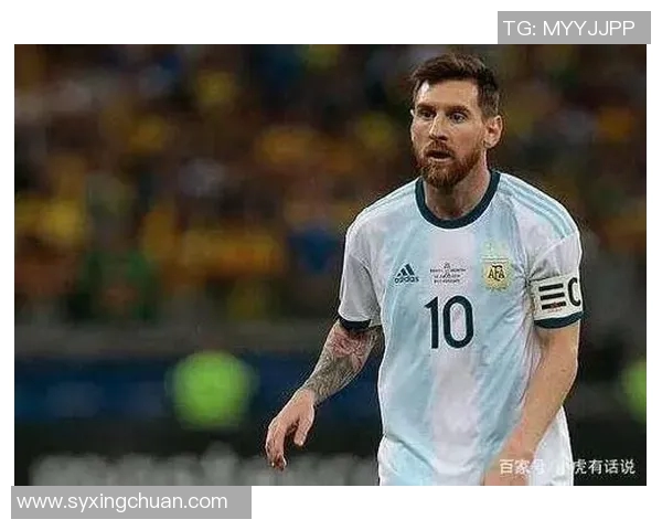 法国足球明星惊艳扣篮视频展现运动天赋与激情碰撞